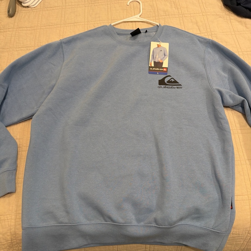 Quiksilver NWT Men's Light Blue Crewneck Sweater